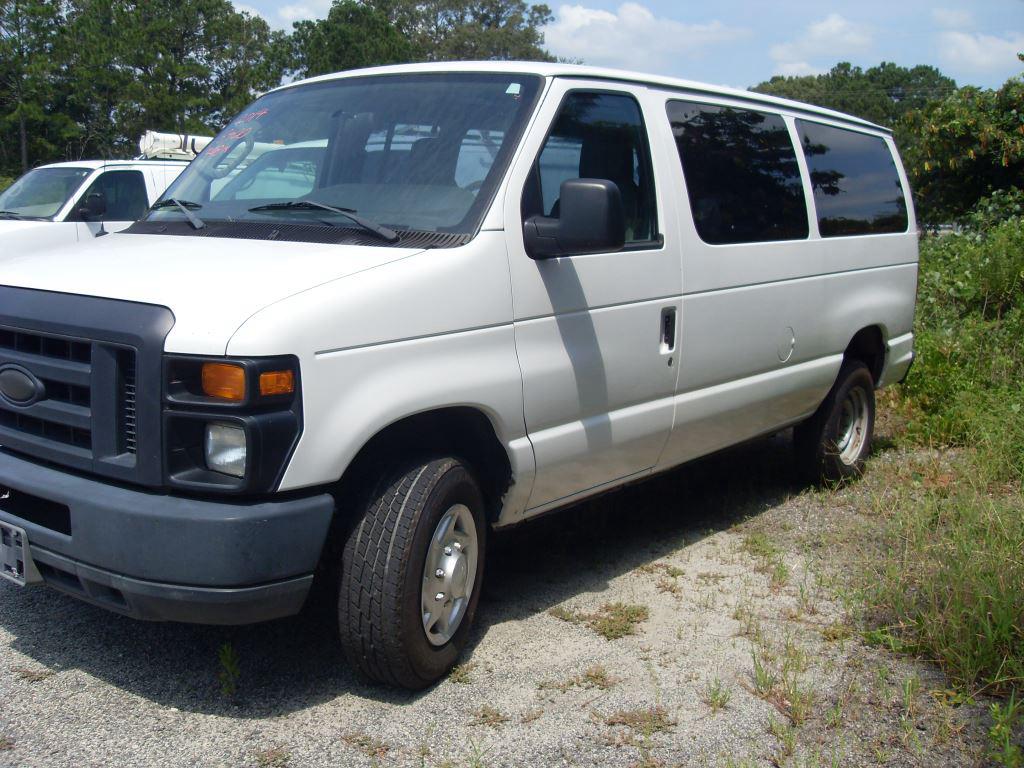 2014 Ford E-Series Econoline Van