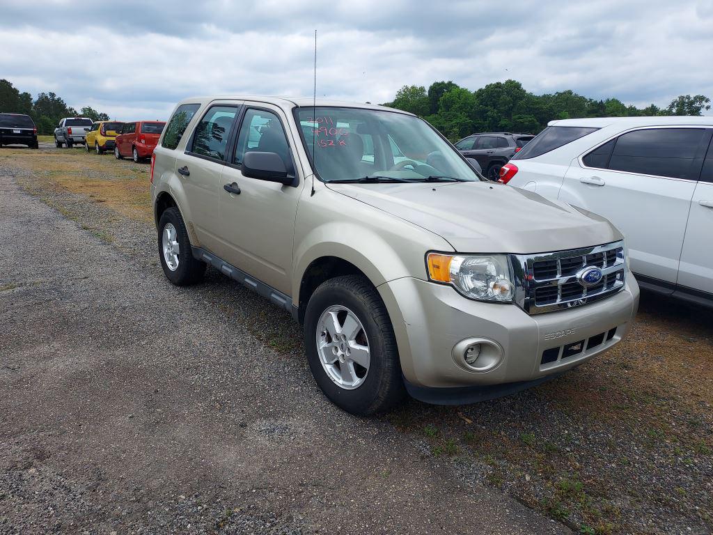 Used 2011 Ford Escape XLS with VIN 1FMCU0C79BKC08875 for sale in Butler, GA