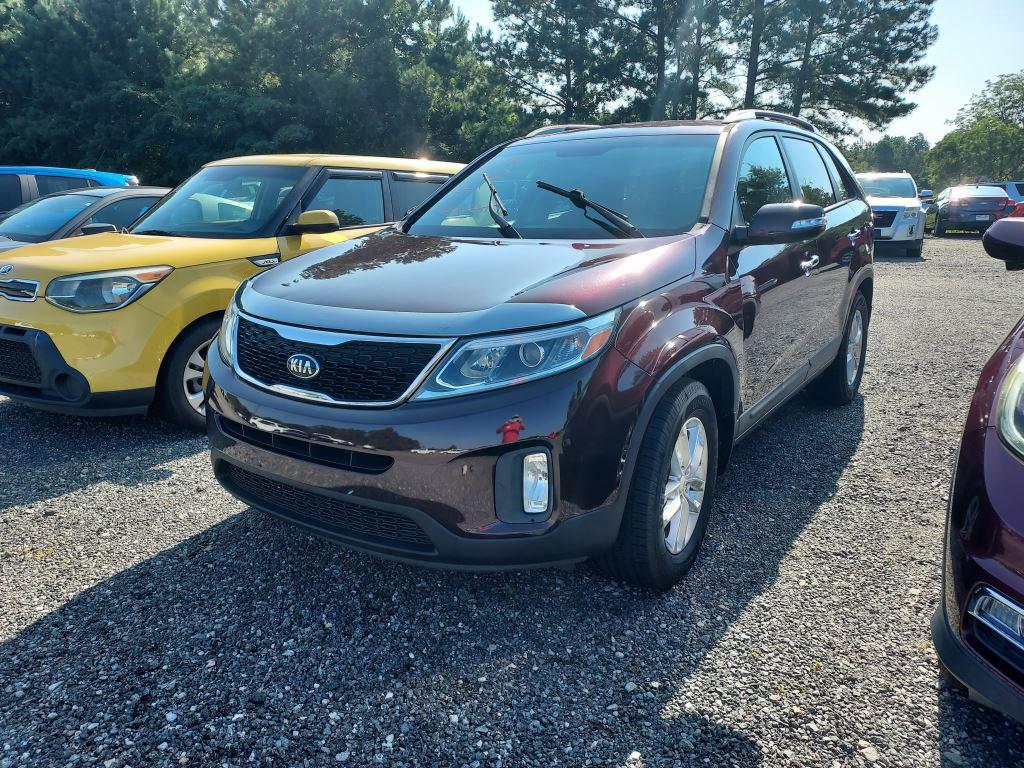 Used 2015 Kia Sorento LX with VIN 5XYKT4A61FG633099 for sale in Butler, GA