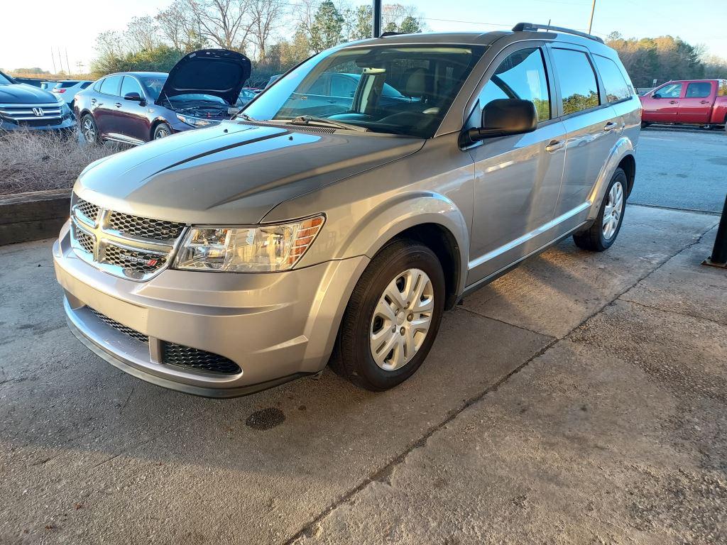 2019 Dodge Journey SE's photo