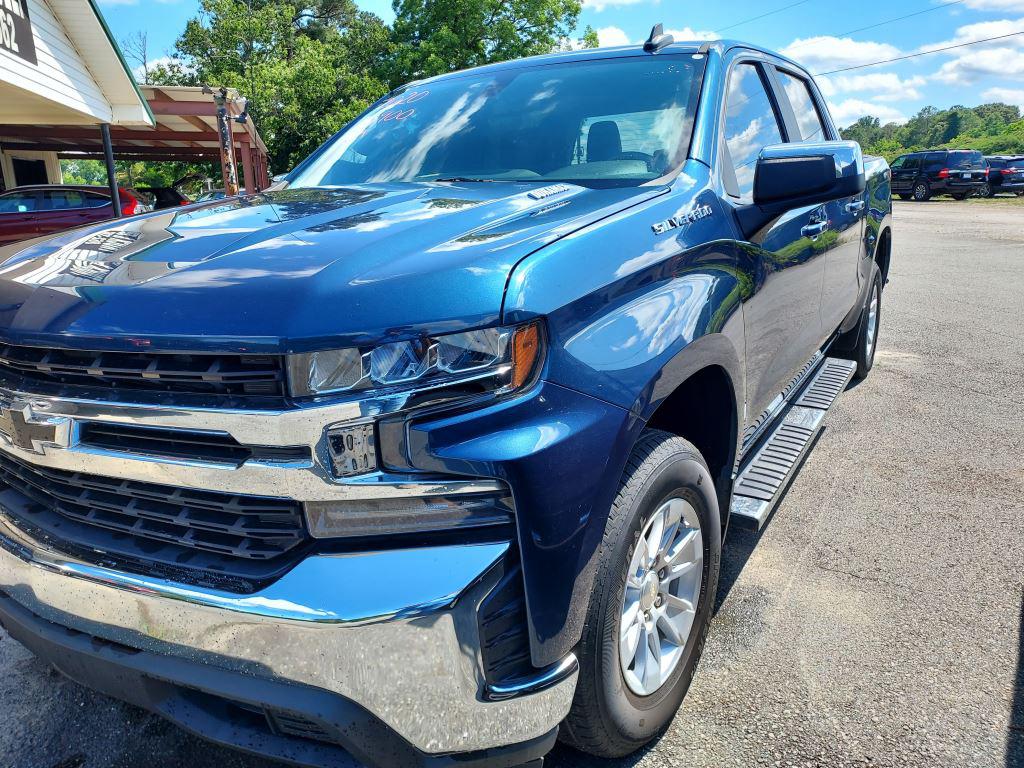 2020 Chevrolet Silverado 1500 LT Crew Cab Short Box's photo